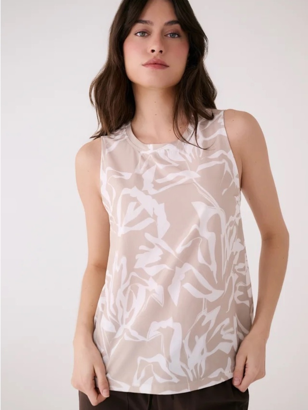 RW &CO Size XL Floral Print Tank Top